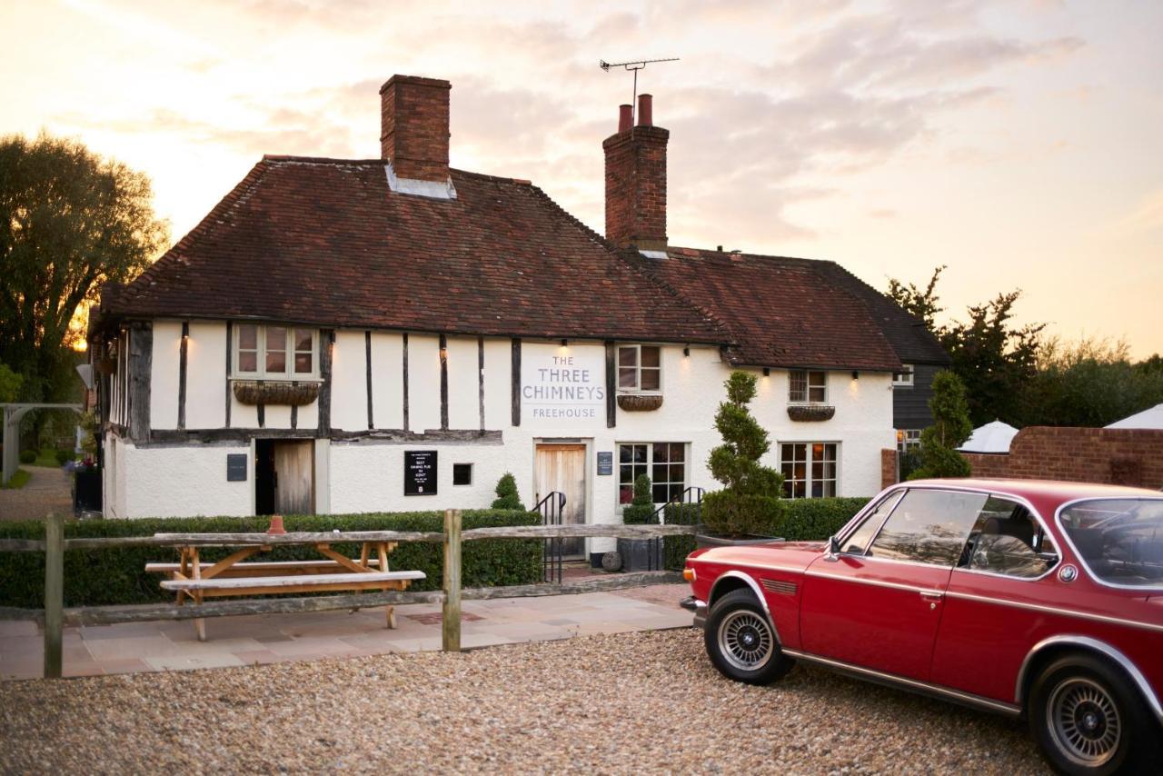 ホテル The Three Chimneys Country Pub Biddenden エクステリア 写真
